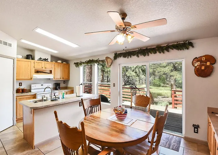 Holiday home The Ponderosa Scenic Forest Views Fire Pit Bbq Pet-friendly Now With Wi-fi Parks