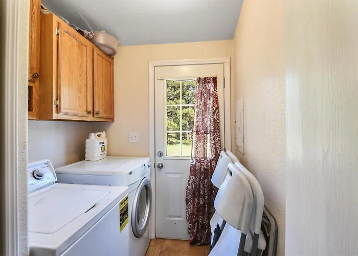 Holiday home The Ponderosa Scenic Forest Views Fire Pit Bbq Pet-friendly Now With Wi-fi Parks